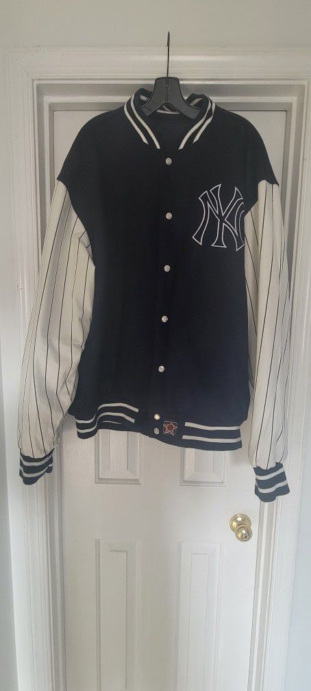 Vintage Nike NY Yankees Black Leather & Wool Varsity Jacket