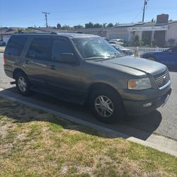 2004 Ford Expedition