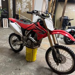 Crf150r