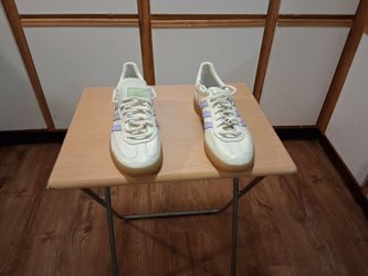 Men's Adidas HandBall spezial size 9 & Half Brand New off white violet purple gum soul