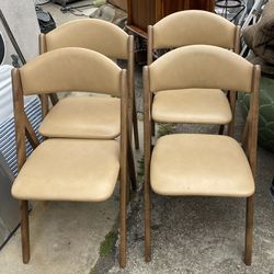 4 Mid-century Fold Up Chairs