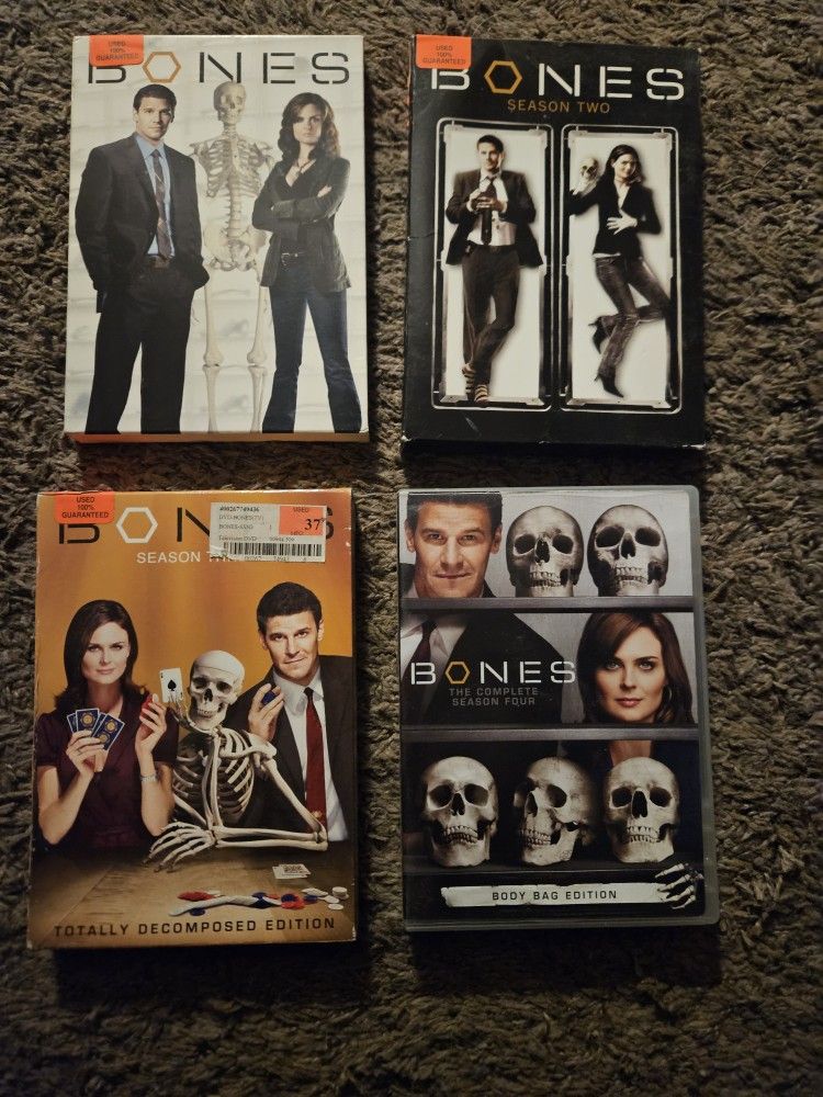 Bones Seasons 1-4 DVD