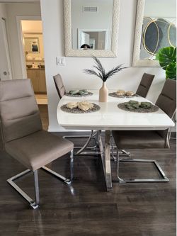 Modern Table and Chair Set