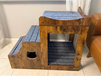 Pet Stairs/ Perch for Window