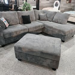 Sectional With Ottoman 