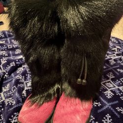 Beautiful New Fur Boots 