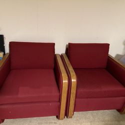 Wooden chair (Set of two)