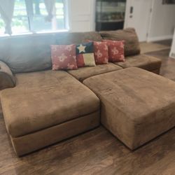 Free Sofa