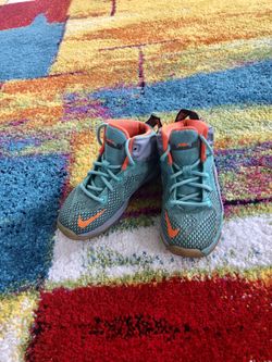Kids Lebron size 11