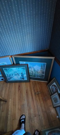 Random Pictures With Frames 9 Total