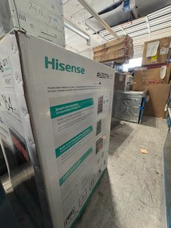 Hisense Wine Cooler in Box