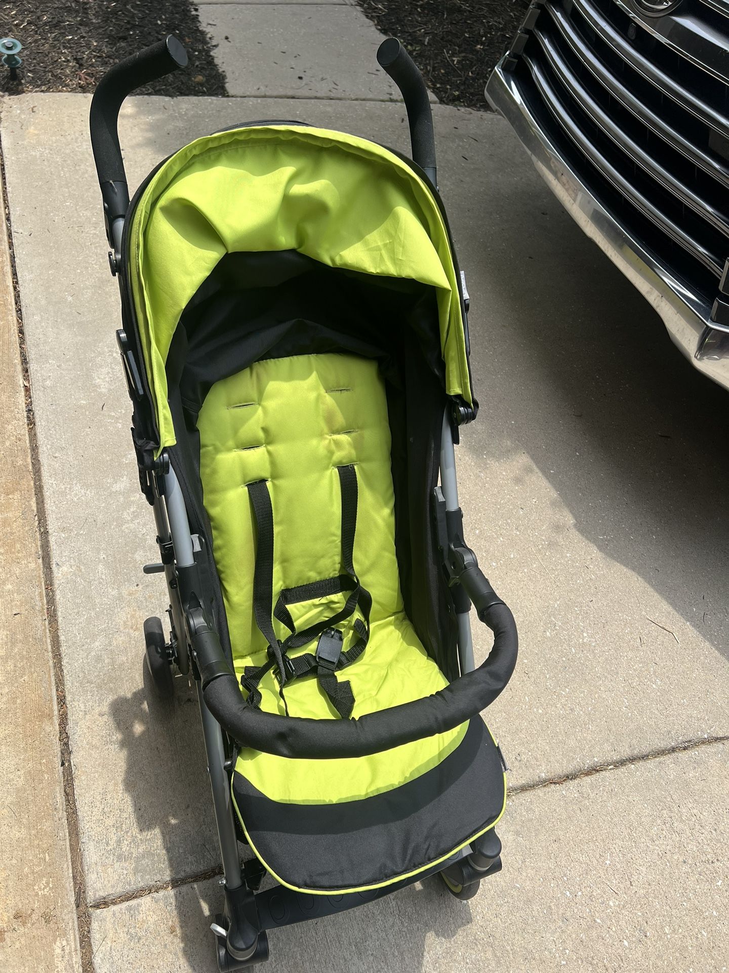 Urbini Baby Stroller 