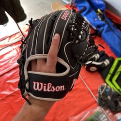 Wilson A2000 Baseball glove Outfield