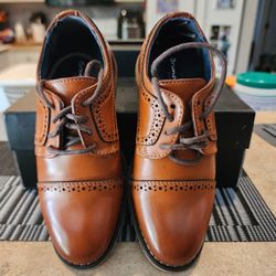 Bruno Marc Shoes Sz 12 Kids