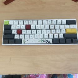 SKYLONG YELLOW SWITCH 60% KEYBOARD 