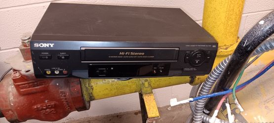 Sony SLV-N51 4-Head Hi-Fi Stereo VCR - Black