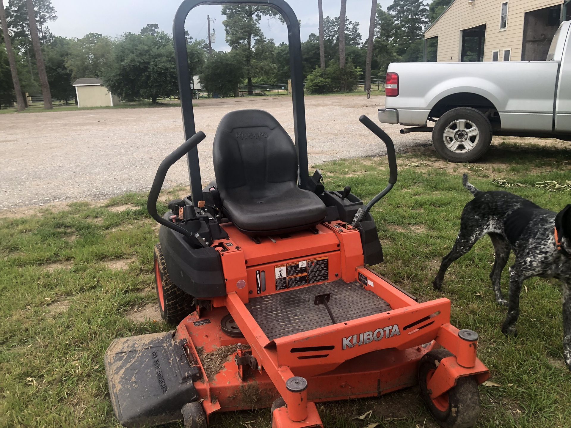 42 inch 0 turn Kubota mower. Drives great very clean low hours.