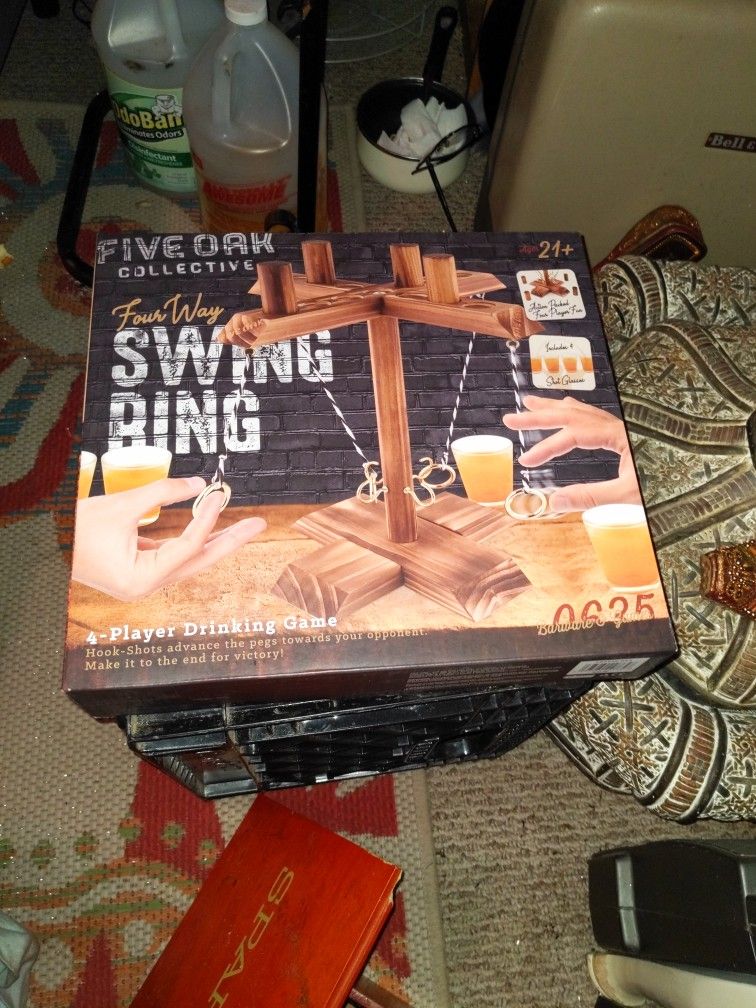 5 Oak Collective Swing Ring Four-player Game