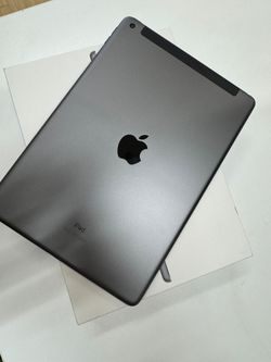 iPad 9th generation Wi-Fi and cellular 64 GB fully unlocked with box