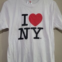 I Love NY  t-shirt officially licensed size small
