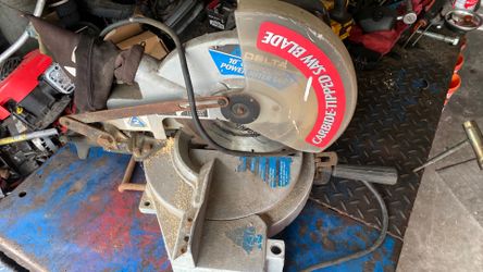 Dewalt cut off saw 10 inch carbon blade or finish building don’t need it anymore runs fine