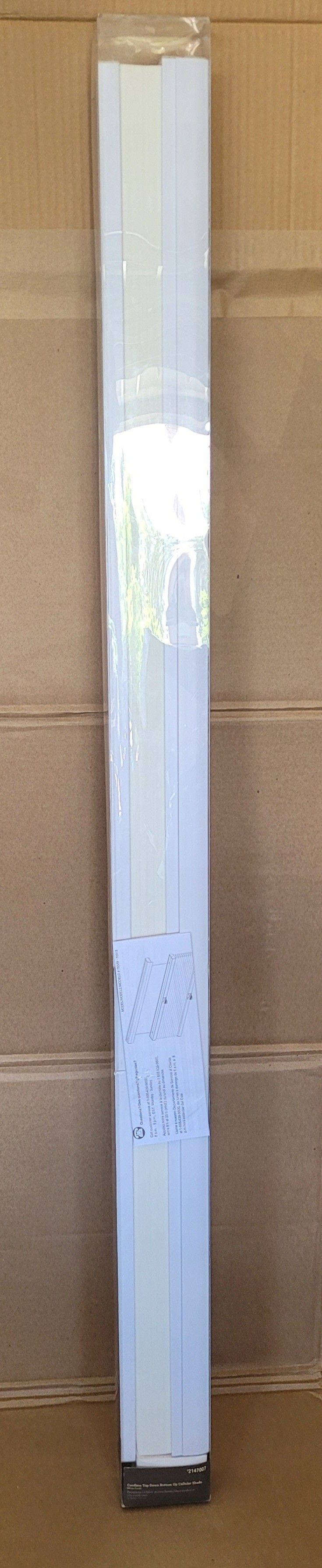 WINDOW SHADE