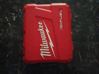 Milwaukee M 18 fuel  impact wrench