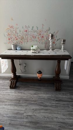 Console table