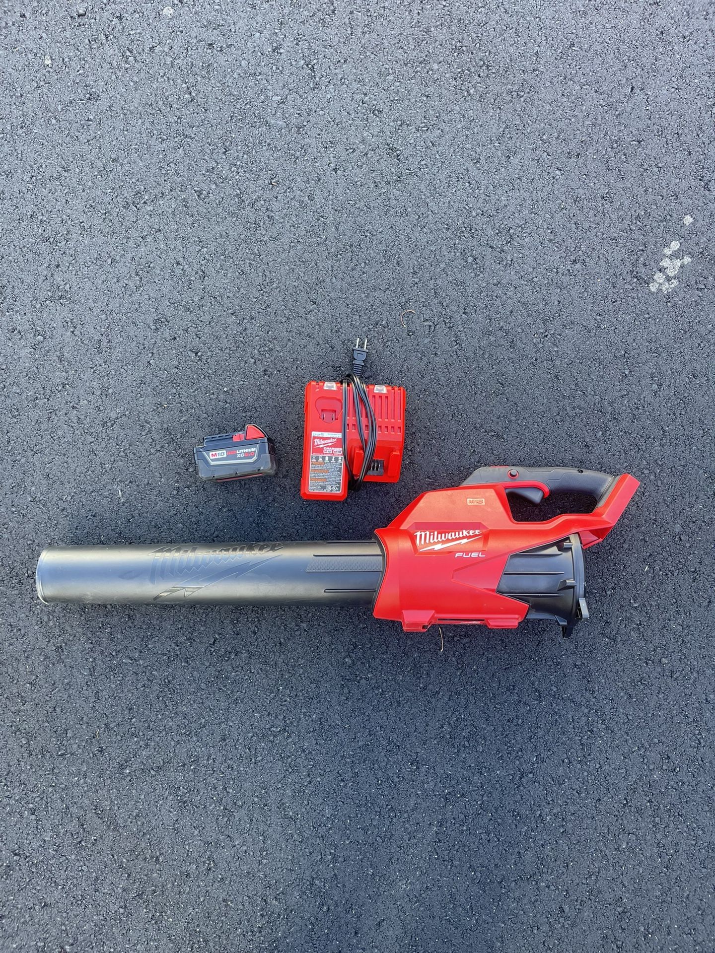 Milwaukee fuel blower