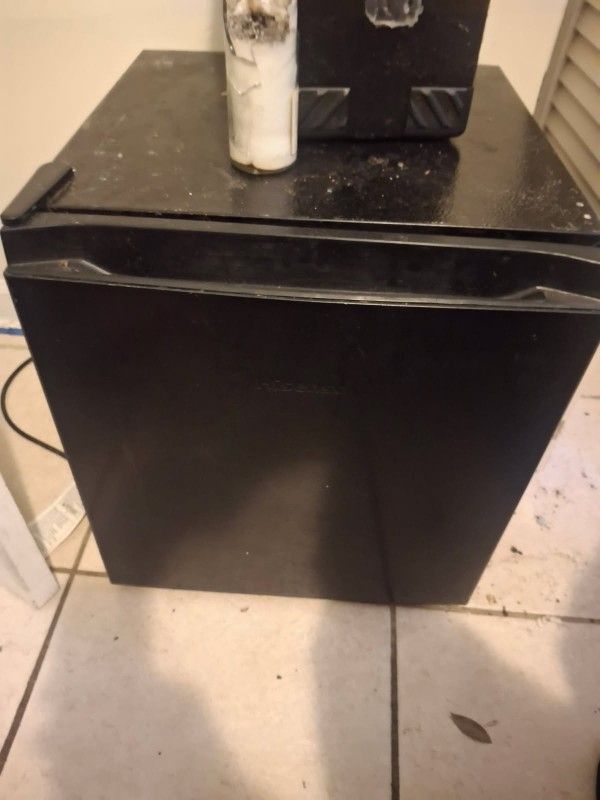 Refrigerator One Refrigerator One Freezer $50 For Either Or