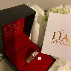 New 18k White Gold Wedding Ring Men’s 