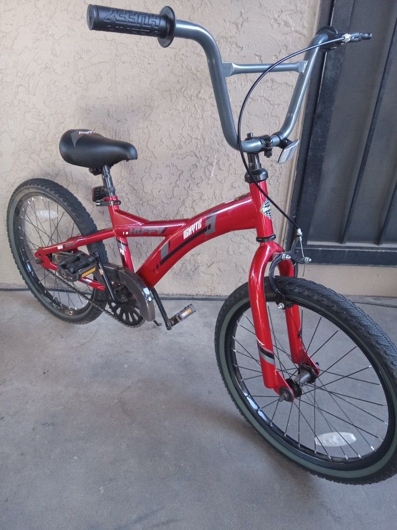 Like New Bike Huffy Tires Size 20