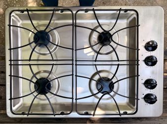 GE 4-burner gas stovetop