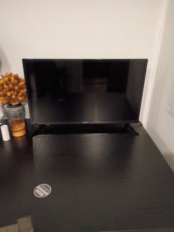 32 Inch Tosihiba Tv