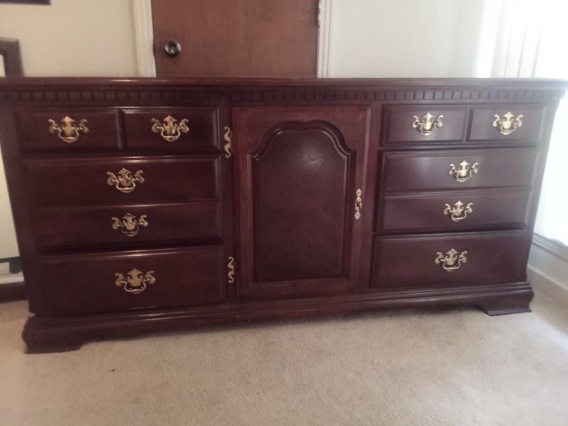 Dresser and mirror