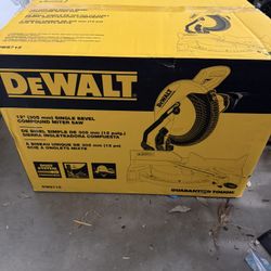 Dewalt Single Bevel Compound Mitre Saw