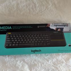 Brand New Media K400 Plus Wireless Keyboard logitech