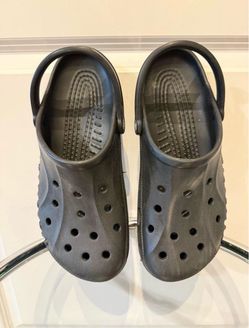 Black Classic Crocs Clogs M10/W12