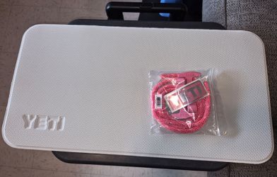 Yeti seadeck traction board and trim kit for a 65 cooler
