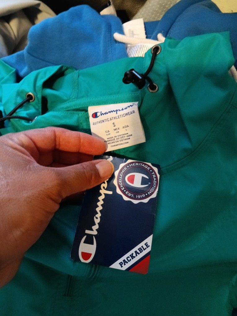 Champions Windbreaker Size Small