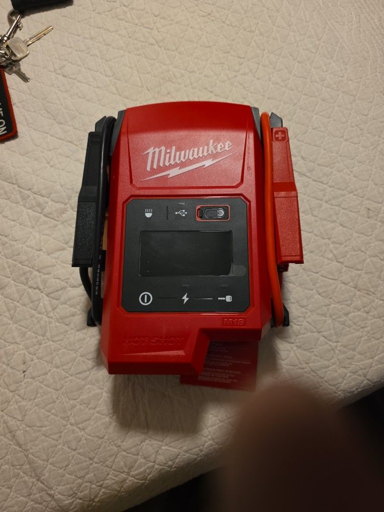 Milwaukee Hot Shoot Jumper