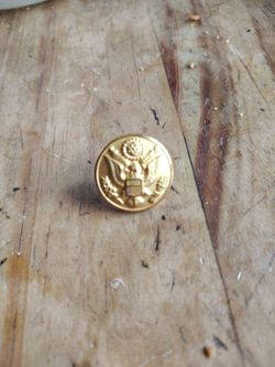 11 US Military Gold Eagle Uniform Button
