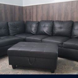 Black 3pc Sectional  NEED GONE TODAY