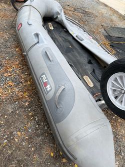 Avon rover dinghy