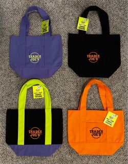 Trader Joe’s mini totes!