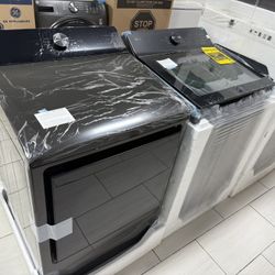 LG Washer And Dryer Set Electric 