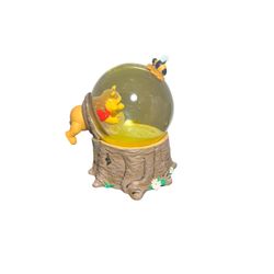 Precious Moments 171708 Winnie The Pooh Snow Globe