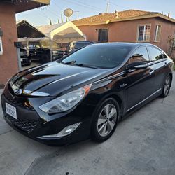 2012 Hyundai Sonata Hybrid 