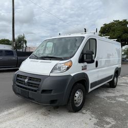 2018 Ram ProMaster 1500 Low Roof Cargo Van Perfect