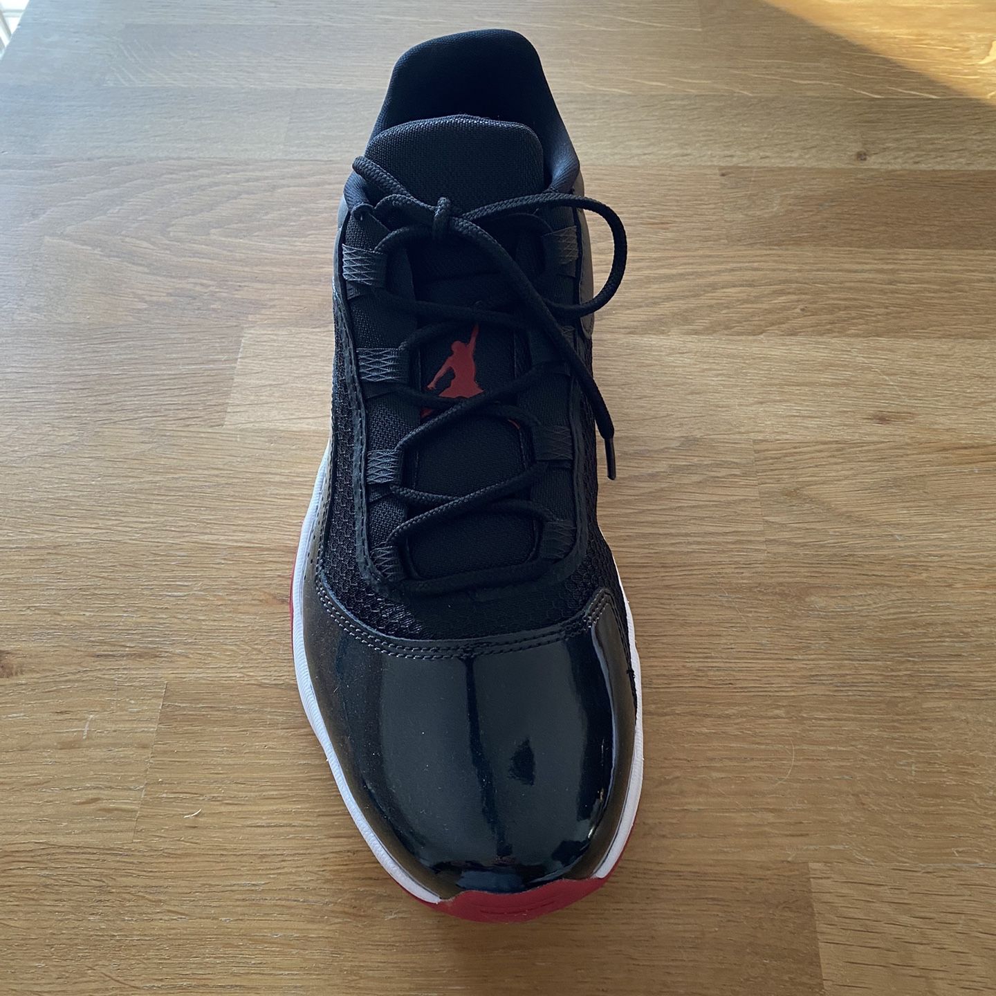 Air Jordan 11 CMFT